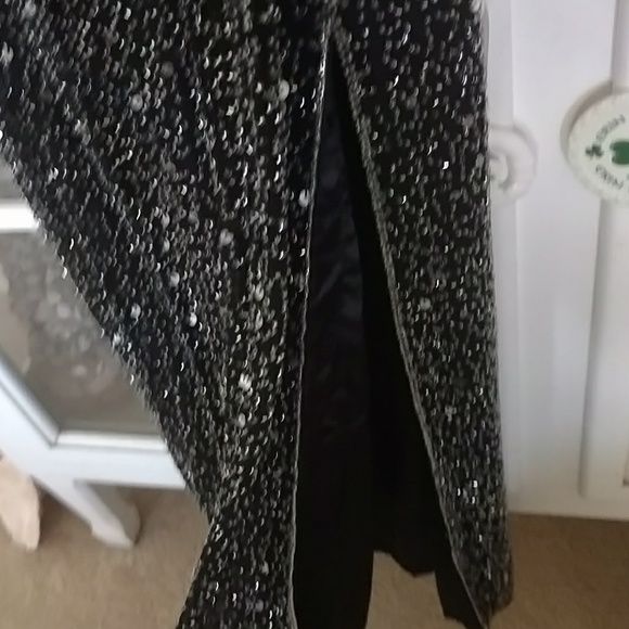 Evening dress - Picture 6 of 6